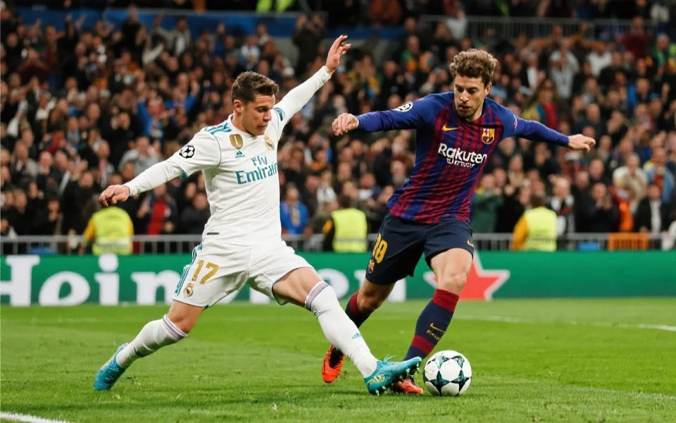 欧冠决赛双方激烈对抗